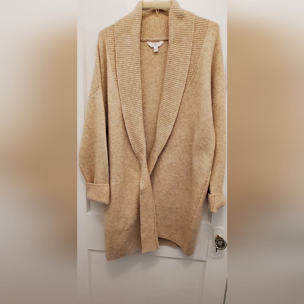 Time and Tru Women's Tan Sweater